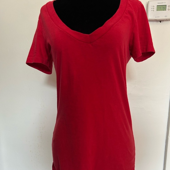 Spirit Tops - Red Fitted Short Sleeve T-Shirt